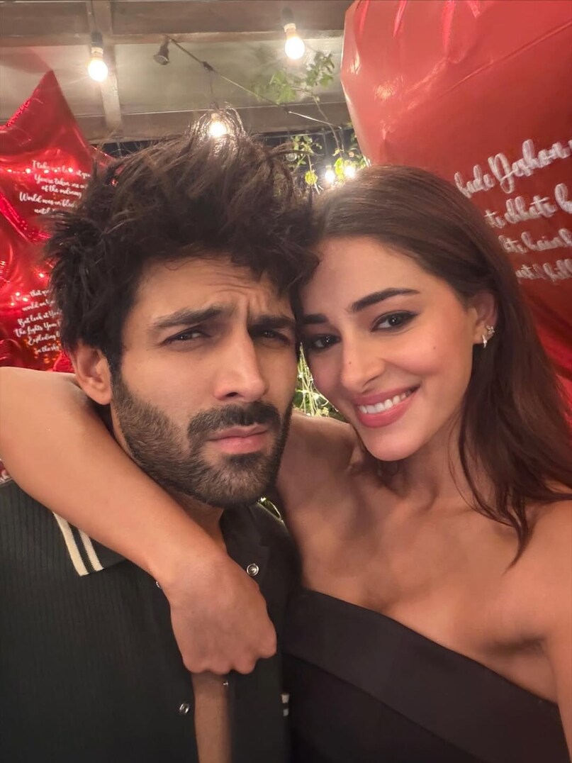 ananya pandey relationships, ananya pandey boyfriends, ananya pandey dating history, who is ananya pandey currently with, ananya panday love life, अनन्या पांडे, अनन्या पांडे अफेयर्स