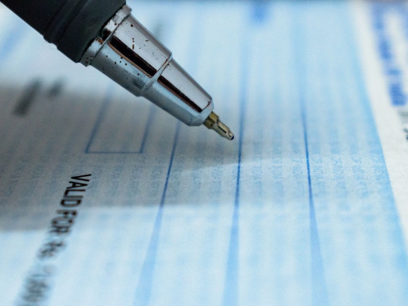 types of bank cheque, how many types of bank cheque, how to use bank cheque, how to release bank cheque, बैंक चेक कैसे जारी होता है, बैंक चेक का क्या इस्तेमाल, बैंक चेके कितने तरह के होते हैं, बैंक चेक कब जारी किए जाते हैं, बैंक चेक का क्या इस्तेमाल होता है  types of bank cheque, how many types of bank cheque, how to use bank cheque, how to release bank cheque, बैंक चेक कैसे जारी होता है, बैंक चेक का क्या इस्तेमाल, बैंक चेके कितने तरह के होते हैं, बैंक चेक कब जारी किए जाते हैं, बैंक चेक का क्या इस्तेमाल होता है