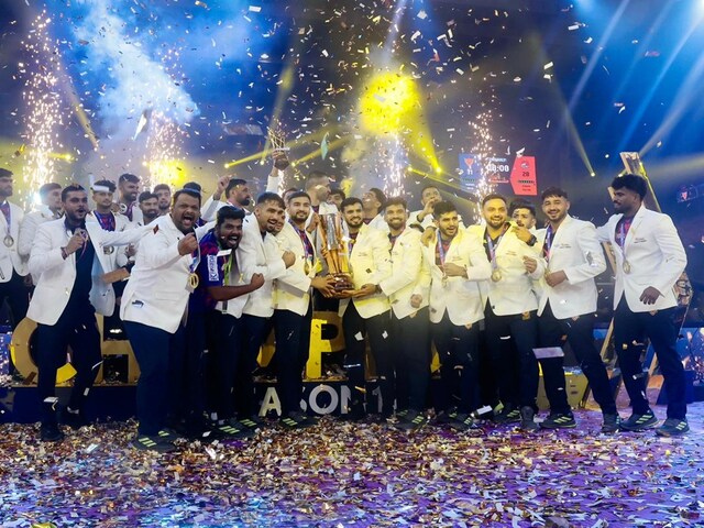 दबंग दिल्ली बनी प्रो कबड्डी लीग सीजन 12 की चैंपियन, पुणेरी पल्टन का सपना टूटा