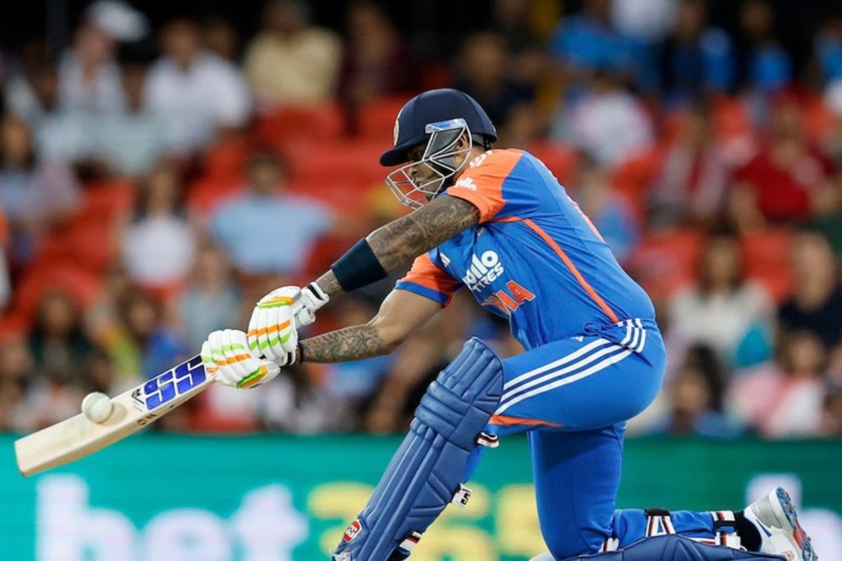 LIVE: भारत ने बनाए 167 रन, मिडिल ऑर्डर बिखरा, जम्पा ने फिर किया परेशान