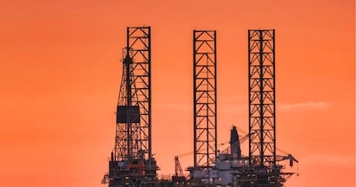 पश्चिम एशिया तनाव के बीच बढ़ेगी तेल की सप्लाई, ओपेक देश निकालेंगे 2,06,000 बैरल ज्यादा क्रूड.