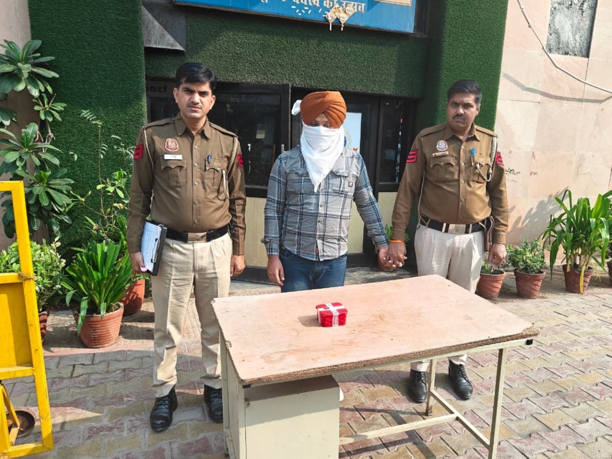 delhi Police, Delhi police investigation, Uttam Nagar crime, gold jewellery theft, सोने के गहनों की चोरी,  Cousin Stole Jewelry, Sub Inspector Impersonation, Gold Biscuit Recovered, Internal Theft Solved, Dwarka District Crime, Ludhiana Punjab Accused, दिल्ली चोरी केस, दिल्ली पुलिस जांच, उत्तम नगर अपराध 