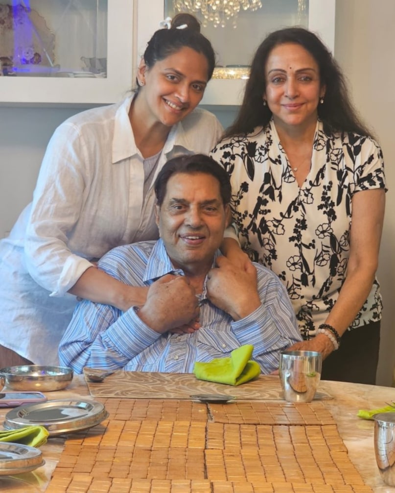 dharmendra hema malini, dharmendra death, dharmendra prayer meet, hema malini on dharmendra after death