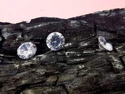 20 दिन में पलटी ऐसी किस्मत, दो दोस्तों को मिट्टी में मिला करोड़ों का हीरा