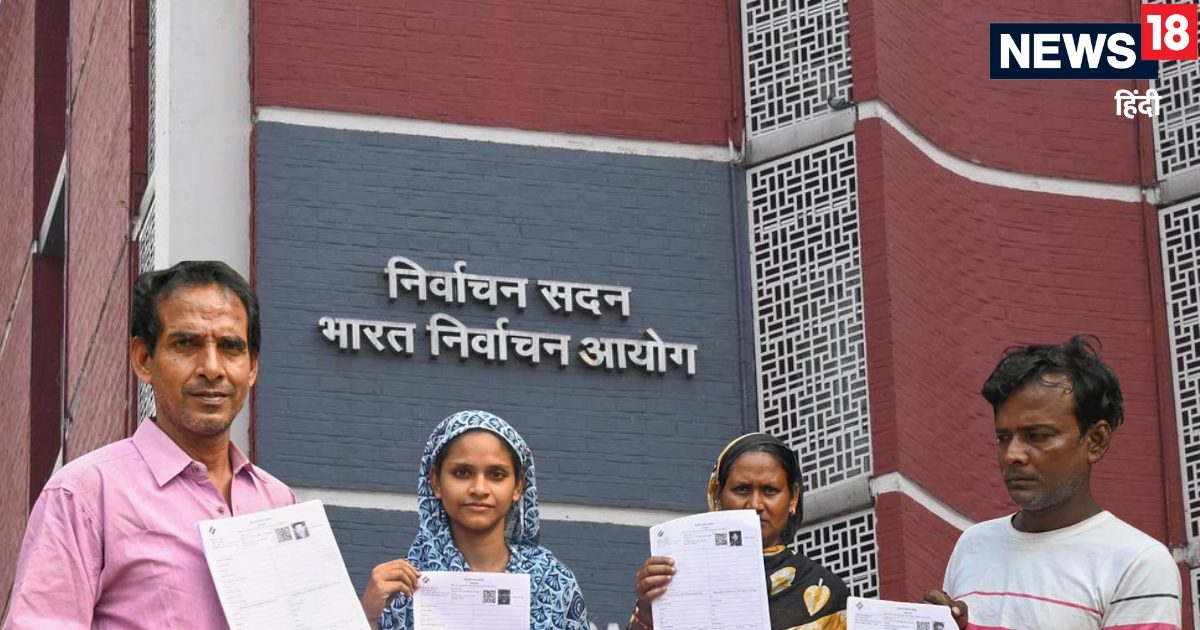 पश्चिम बंगाल में 2600000 फर्जी वोटर्स? चुनाव आयोग के दावे से मचा हड़कंप