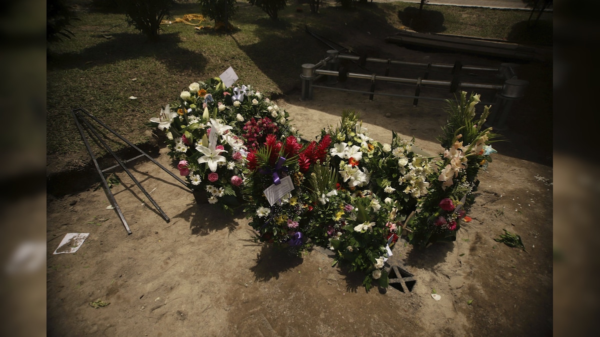 ईश्वर इतना क्रूर नहीं हो सकता! परिवार के 18 लोगों की मौत, दफन हुई 3 पीढ़ियां