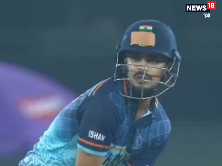 Ishan Kishan, Ishan Kishan century, Ishan Kishan t20 century, Ishan Kishan hundred syed Mushtaq ali trophy, Ishan Kishan Jharkhand, Ishan Kishan century Jharkhand beat Tripura, ईशान किशन, विराट सिंह, झारखंड बनाम त्रिपुरा, सैयद मुश्ताक अली ट्रॉफी