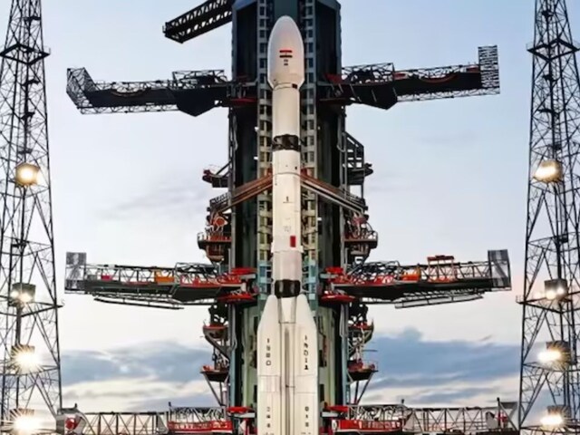 CMS-03 कुछ देर में होगा लॉन्च CMS-03 कुछ देर में होगा लॉन्च