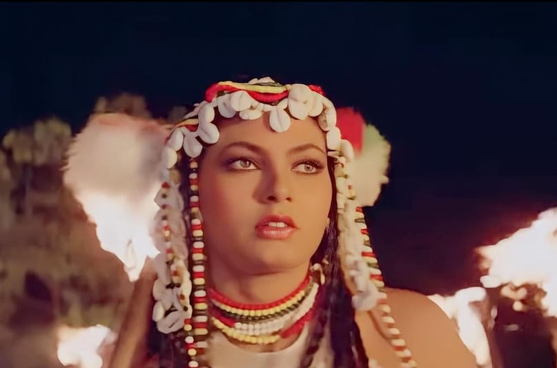 Kimi Katkar, Kimi Katkar movies, Kimi Katkar Kala Bazaar, Kimi Katkar now, Kimi Katkar leave Bollywood, Kimi Katkar and Amitabh Bachchan song, Kimi Katkars topless scene, Kimi Katkar romantic scenes, Kimi Katkar struggle, Kimi Katkar tarzan