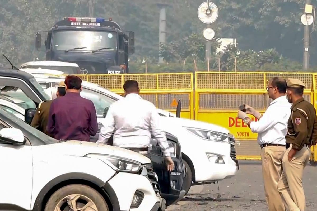 लाल किला ब्लास्ट पर नजीब जंग का बयान मुस्लिम नेताओं ने लोगों से की ये अपील