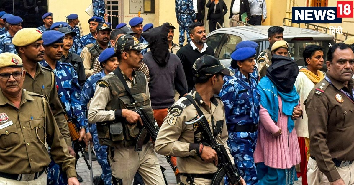 डॉक्‍टरों को कैसे बनाया गया आतंकी, खुला राज, SIR पर सुप्रीम कोर्ट में सुनवाई