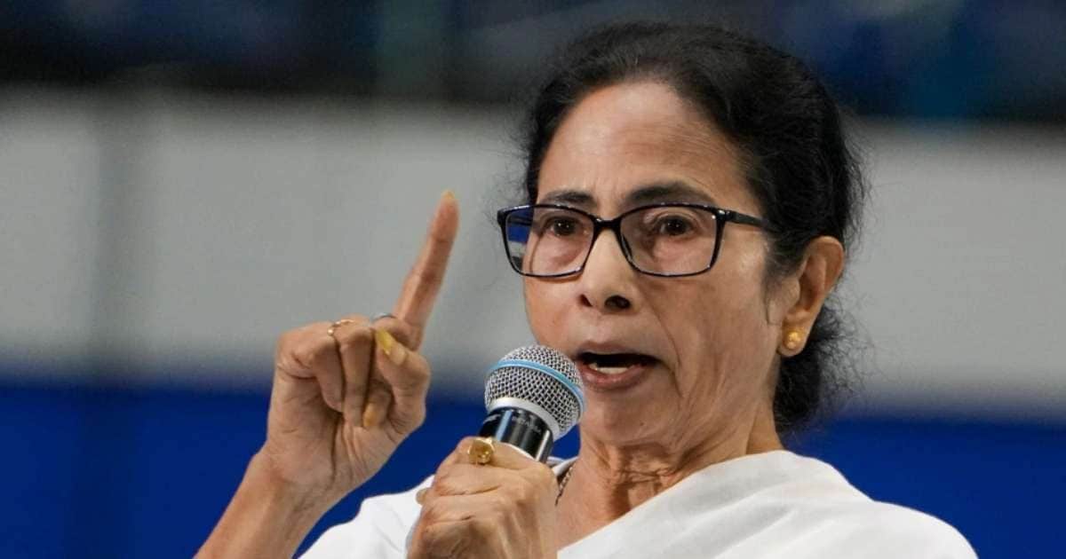 SIR पर भड़की ममता: चुनाव आयोग को दे डाली अंतरआत्‍मा की आवाज सुनने की नसीहत