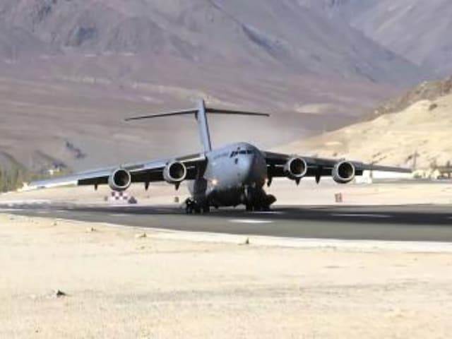 चीन से 35KM दूर भारत का 'सुपर' न्योमा एयरबेस, 13710 फीट पर देश का दिखेगा दम