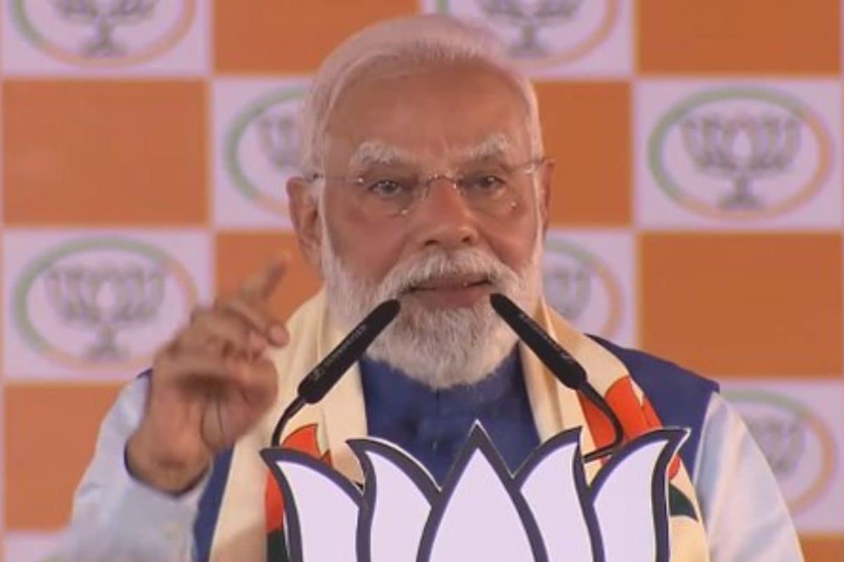 जे खेत बा उजड़ले ऊ कहत बा हम बुआई करबपीएम मोदी का RJD-कांग्रेस पर सीधा वार