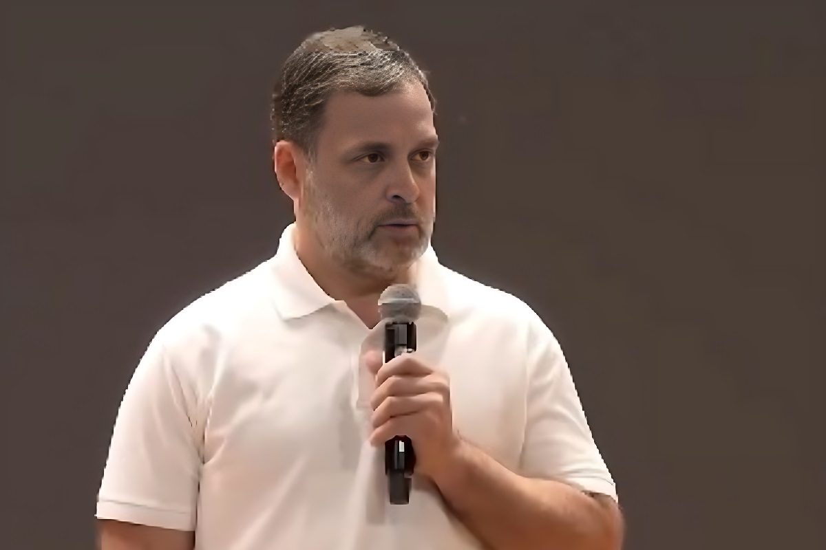 क्या राहुल गांधी ने बिहार चुनाव में वोटिंग से पहले ही हार मान लीक्या है मैसेज