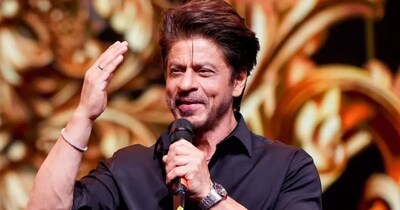 शाहरुख खान विवादों में.