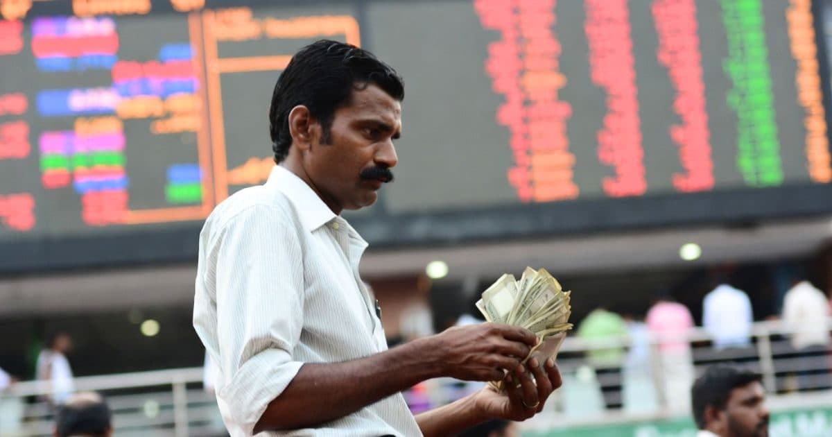 शेयर बाजार का सबसे बड़ा खिलाड़ी! 2025 में लगाया 1.60 लाख करोड़ का दांव