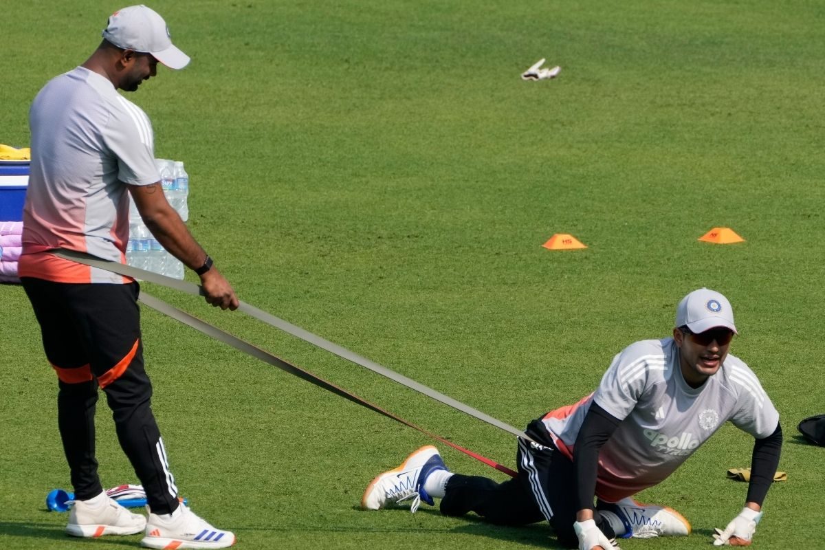 शुभमन गिल की चोट उम्मीद से ज्यादा गंभीर? टी20 सीरीज में भी खेलना मुश्किल