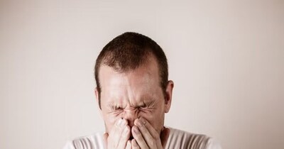 आपकी छींक भी देती है शुभ-अशुभ का संकेत, उज्जैन के आचार्य से जानिए इसका मतलब.