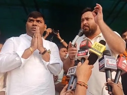 Video : भाई तेज प्रताप के खिलाफ महुआ के मैदान में उतरे तेजस्वी यादव, कहा- कोई कन्फ्यूजन नहीं 