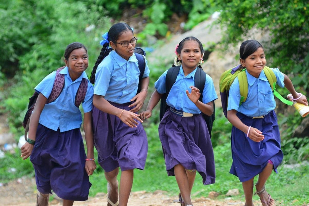 चिराग योजना क्या है एडमिशन भी शुरू फिर पेरेंट्स क्यों बता रहे इसे गरीब बच्चों के साथ छलावा