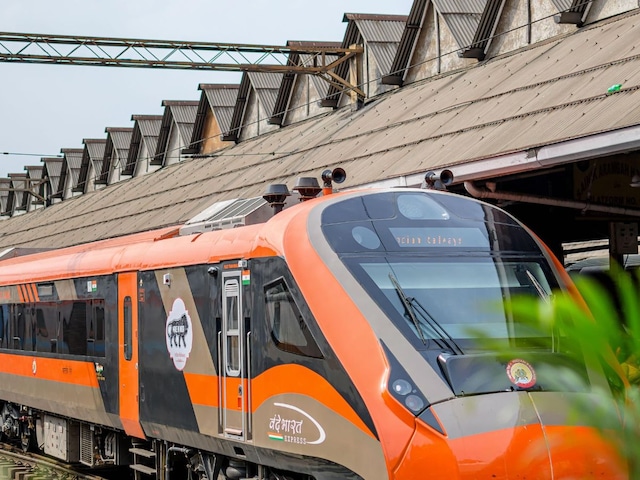 दिल्‍ली-हावड़ा रूट पर चलने वाली वंदेभारत दौड़ेगी फुल स्‍पीड से, यहां जानें वजह