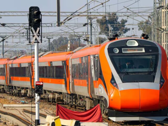 पतंग लूटने के चक्कर में गई मासूम की जान, वंदे भारत ट्रेन की चपेट में आया