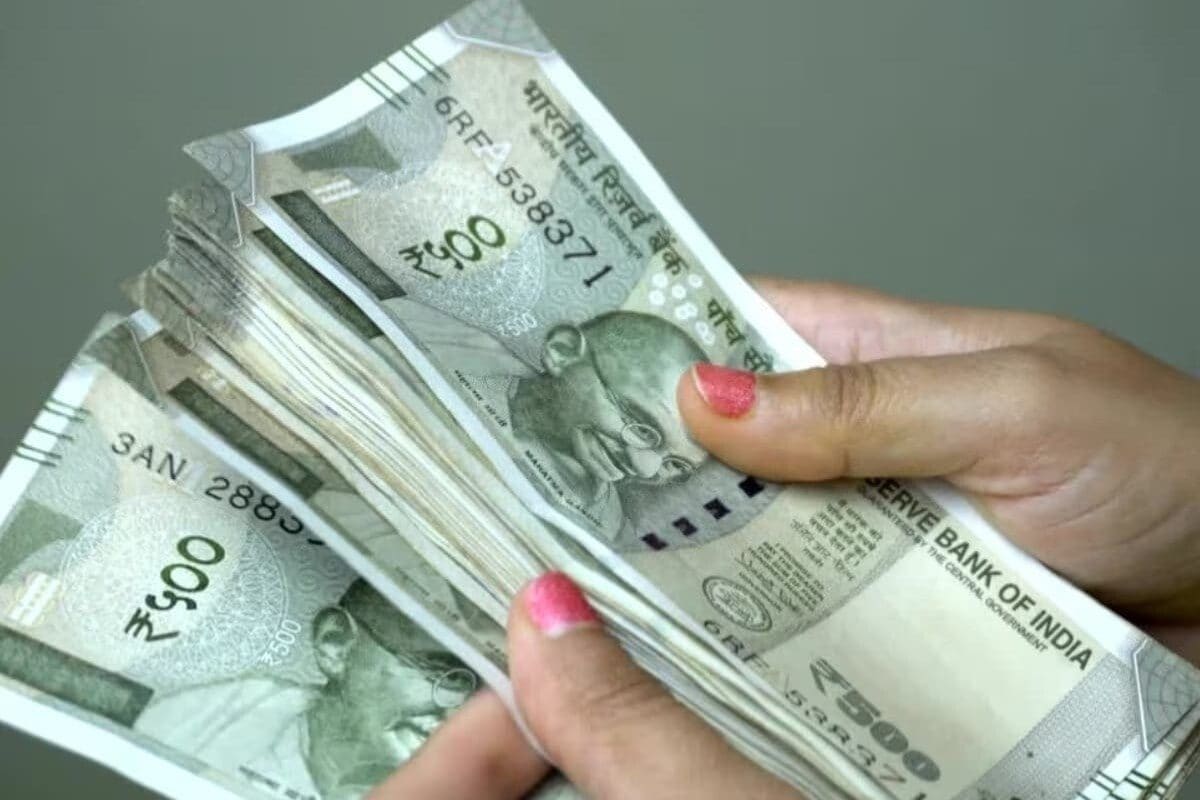 तीन सरकारी कंपनियों के पास सबसे ज्‍यादा कैश पैसा लगाने को तैयार हैं निवेशक