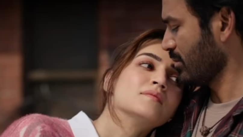 इस बार धनुष का साथ देने के लिए आनंद एल राय ने कृति सेनन पर भरोसा जताया और एक्ट्रेस इस भरोसे पर काफी हद तक खरा उतरीं. उन्होंने शानदार अभिनय से फिल्म में चार चांद लगा दिए, लेकिन क्या आप जानते हैं कि फिल्म के लिए कृति सेनन और धनुष की कमाई में जमीन आसमान का फर्क है. इस बार धनुष का साथ देने के लिए आनंद एल राय ने कृति सेनन पर भरोसा जताया और एक्ट्रेस इस भरोसे पर काफी हद तक खरा उतरीं. उन्होंने शानदार अभिनय से फिल्म में चार चांद लगा दिए, लेकिन क्या आप जानते हैं कि फिल्म के लिए कृति सेनन और धनुष की कमाई में जमीन आसमान का फर्क है.