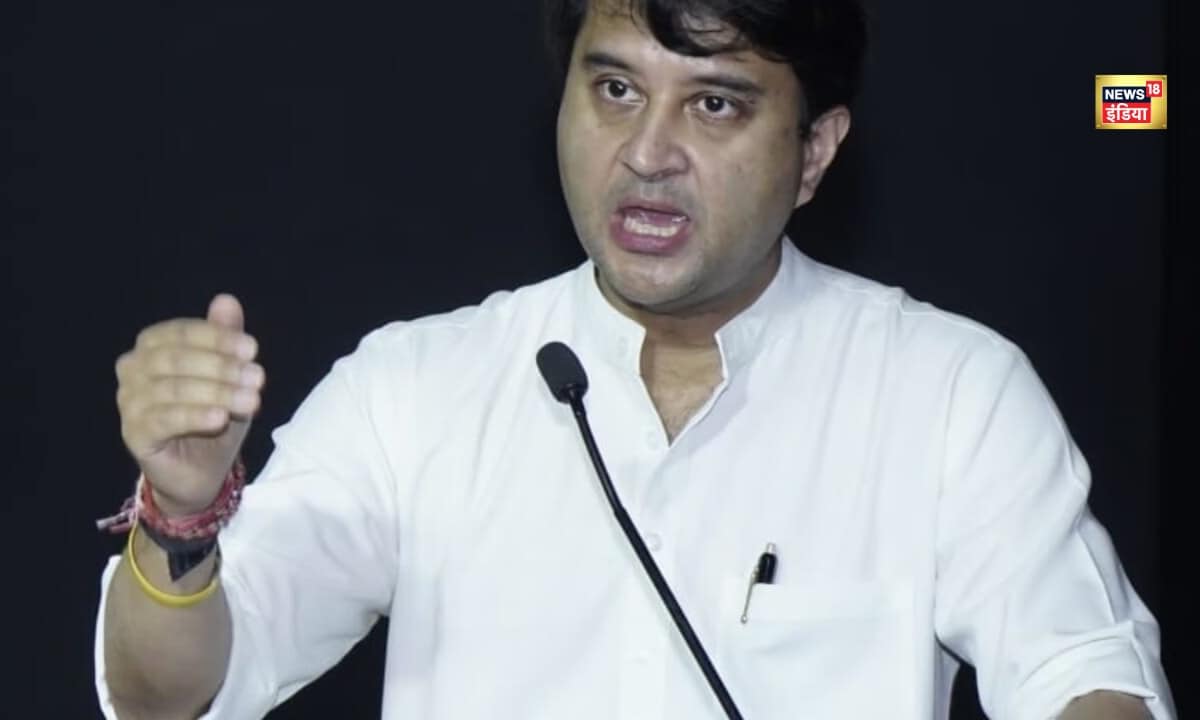 अपने मोबाइल से Sanchar Saathi App हटा सकते हैं ज्योतिरादित्य सिंधिया ने किया खुलासा