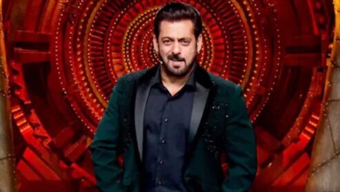 Bigg Boss 19 hosted by Salman Khan is now just a day away from the finale. This season, which started on 24 August, is going to end on 7 December. The grand finale will air tonight at 9 pm on JioHotstar and Colors TV. Bigg Boss 19 hosted by Salman Khan is now just a day away from the finale. This season, which started on 24 August, is going to end on 7 December. The grand finale will air tonight at 9 pm on JioHotstar and Colors TV.
