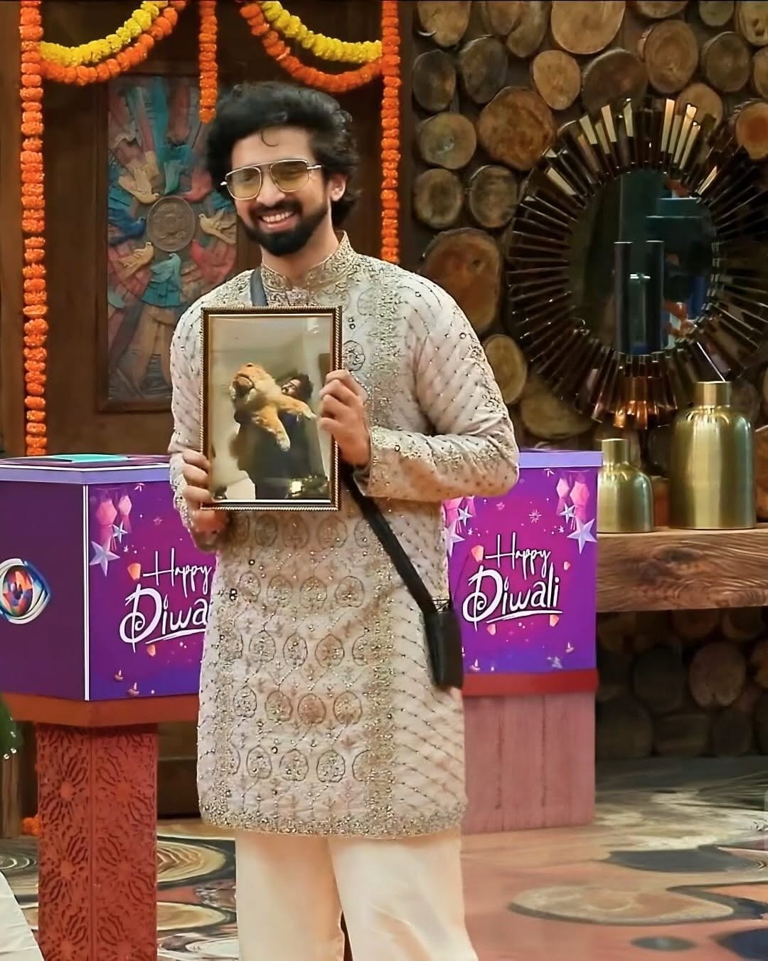 After getting feedback from host Salman Khan, he deliberately distanced himself from negativity and fights and adopted a calm, composed attitude. Amaal Malik is also a strong contender for the Bigg Boss 19 trophy. After getting feedback from host Salman Khan, he deliberately distanced himself from negativity and fights and adopted a calm, composed attitude. Amaal Malik is also a strong contender for the Bigg Boss 19 trophy.