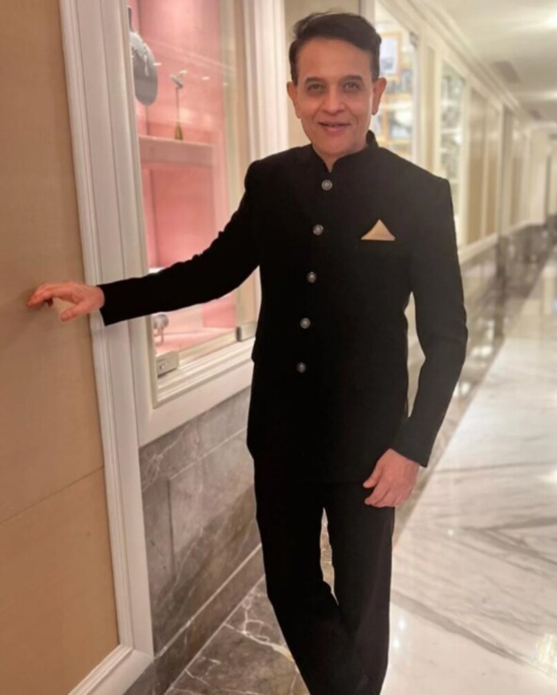 Jatin Kapoor, a member of the Kapoor family, recently shared a funny anecdote about Shammi Kapoor’s legendary love for Pani Puri and Dahi Puri.