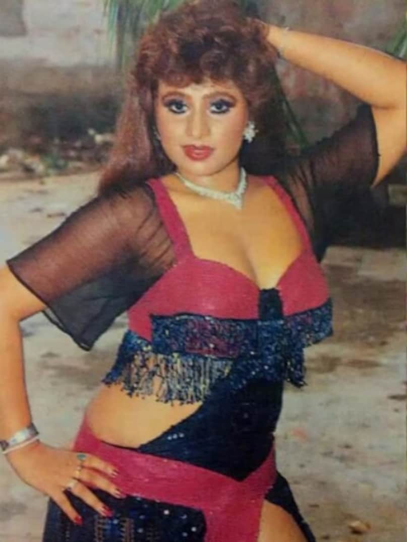 2021 में पुणे की अतिरिक्त सत्र न्यायाधीश ए वगवसे ने हुमा को तीन साल की जेल की सजा सुनाई. उन पर अपनी नौकरानी की 12 साल की बेटी का अपहरण कर उसे प्रताड़ित करने का आरोप था.