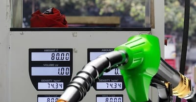 ग्लोबल मार्केट में कच्चे तेल की कीमतों में तगड़ा उछाल दिख रहा है.