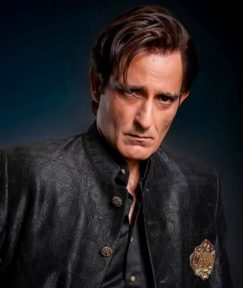 Of course, it's Akshaye Khanna. He portrayed the role of Rehman Dakait, a Pakistani crime lord and politician and one of the main antagonists in the spy action thriller, written, directed, and co-produced by Aditya Dhar.