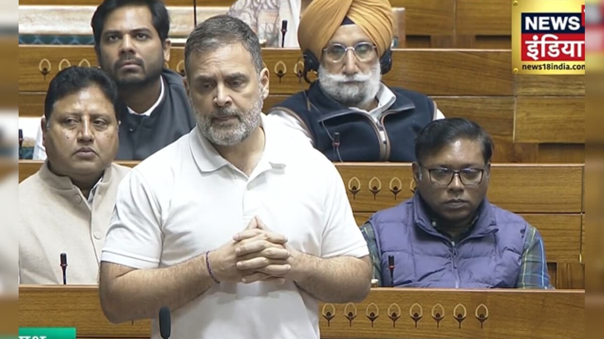 राहुल गांधी ने संसद में उठाया दिल्ली प्रदूषण का मुद्दा, कहा- चर्च करिए, हम सरकार के साथ