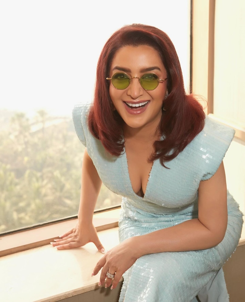 Set To Make A Directorial Debut At 52, Her First Film Was Opposite Ajay Devgn