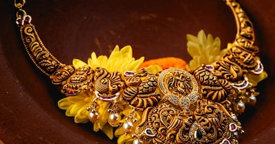 सोने की कीमतों में बड़ा उछाल तय: 2026 तक एक्सपर्ट ने बताया नया लक्ष्य.