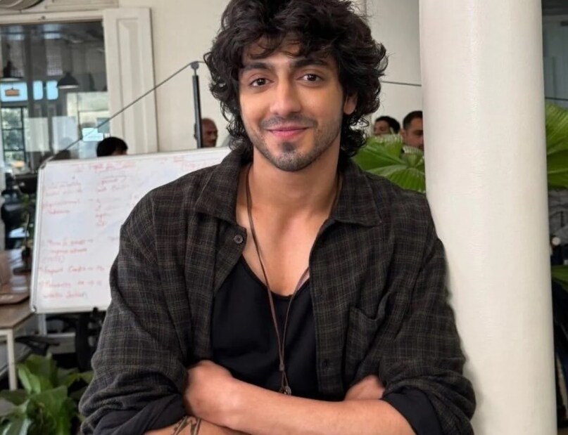 bollywoood star kids, bollywoood star kids debut 2025, ahaan panday, aryan khan, rasha thadani, sara arjun, बॉलीवुड स्टार किड्स, अहान पांडे, आर्यन खान, सारा अर्जुन, राशा थडानी