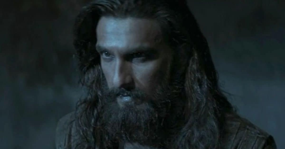 Dhurandhar First Review: रणवीर सिंह की धांसू परफॉर्मेंस ने जीता दिल, रोंगटे खडे़ कर देगा ‘धुरंधर’ का क्लाइमैक्स