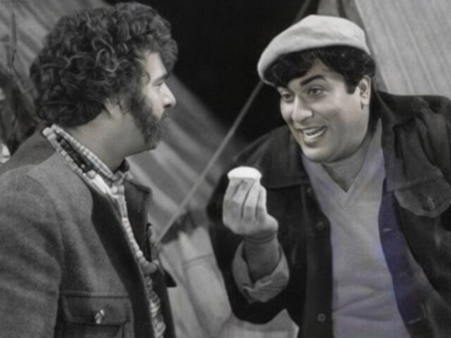 कपूर खानदान का बदनसीब एक्टर, सपोर्टिंग रोल्स में ही सिमट गया पूरा करियर