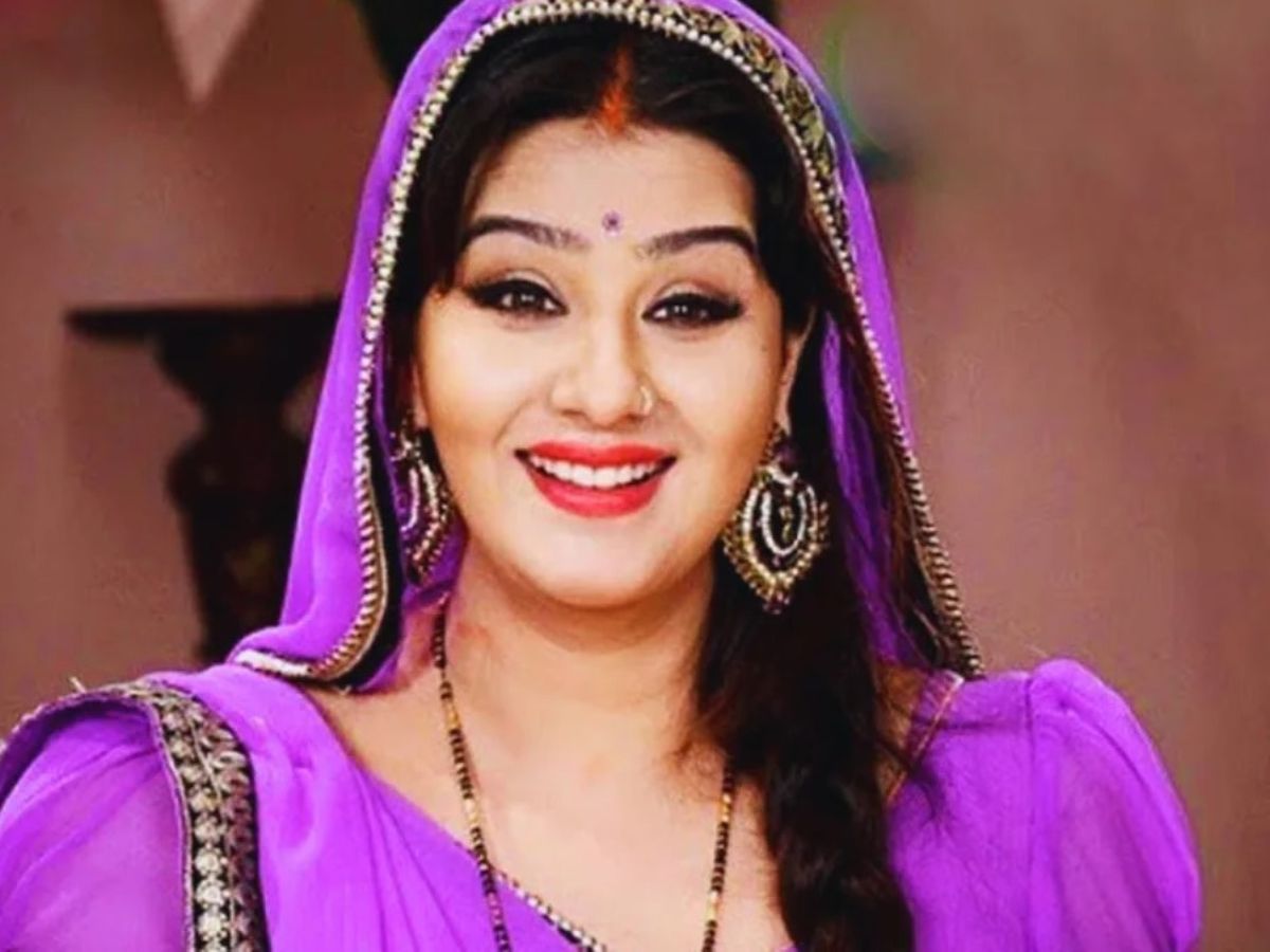 Shilpa returns to 'Bhabhiji Ghar Par Hain', reacts to her comeback after 10 years