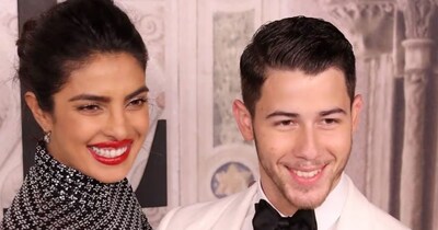 कपिल शर्मा के शो में मेहमान बनकर पहुंचीं प्रियंका चोपड़ा. 