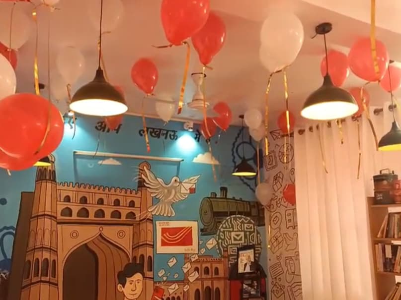 गौरतलब है कि देश का पहला जेन-जी पोस्ट ऑफिस पिछले माह आईआईटी दिल्ली में शुरू किया गया था. यह पहल एक राष्ट्रीय योजना का हिस्सा है, जिसका उद्देश्य डाकघरों को तकनीक-सक्षम, जीवंत और युवा-केंद्रित बनाना है. गौरतलब है कि देश का पहला जेन-जी पोस्ट ऑफिस पिछले माह आईआईटी दिल्ली में शुरू किया गया था. यह पहल एक राष्ट्रीय योजना का हिस्सा है, जिसका उद्देश्य डाकघरों को तकनीक-सक्षम, जीवंत और युवा-केंद्रित बनाना है.