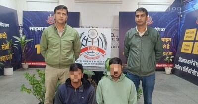 पुलिस के हत्थे चढ़े दोनों आरोपी.