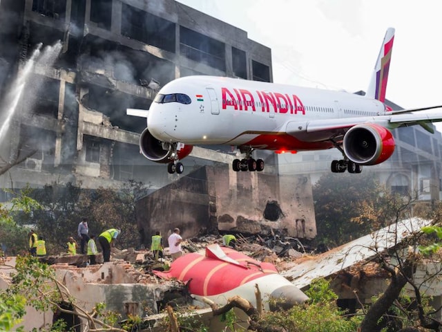 अहमदाबाद प्लेन क्रैश को पूरे हुए 6 महीने, आखिरी निशानी के लिए जारी है जद्दोजहद