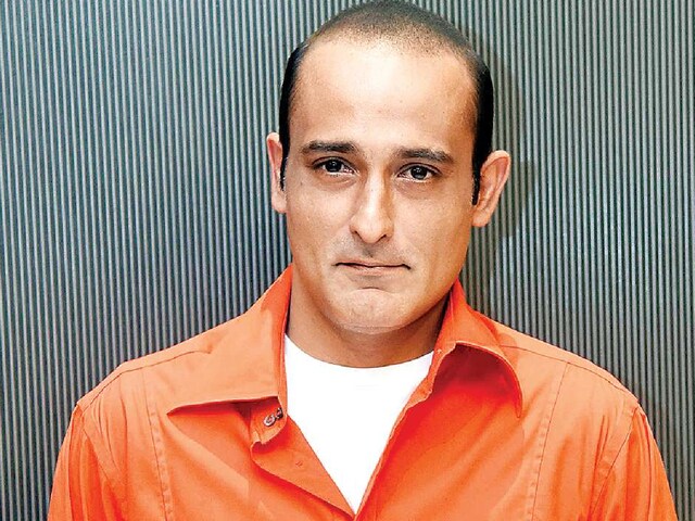 'इंडस्ट्री में पहला मौके के लिए नेपोटिज्म काम आता है', अक्षय खन्ना का खुलासा