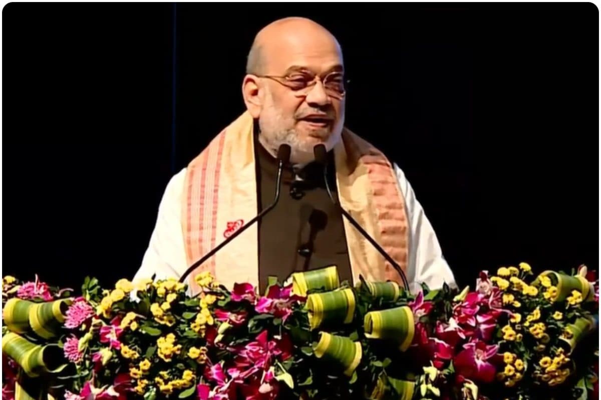 कांग्रेस ने बांग्लादेशियों को वोट बैंक बनाकर असमिया पहचान से खिलवाड़ किया