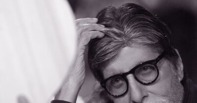 अमिताभ बच्चन काम में बहुत बिजी हैं. (फोटो साभारः ब्लॉग)